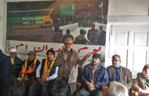 Prominent political activists join party