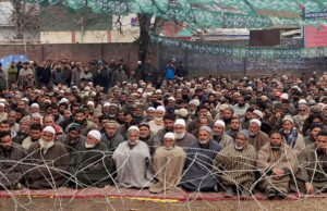 Mehbooba addresses PDP’s Bandipora Workers’ Convention